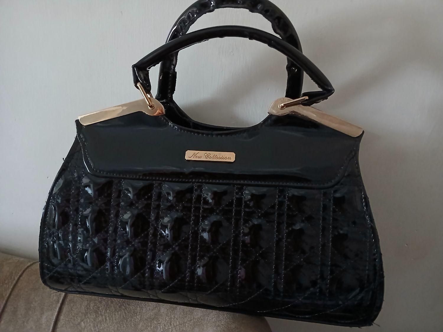 کیف بفروش میرسد|کیف، کفش، کمربند|رشت, ولکس|دیوار