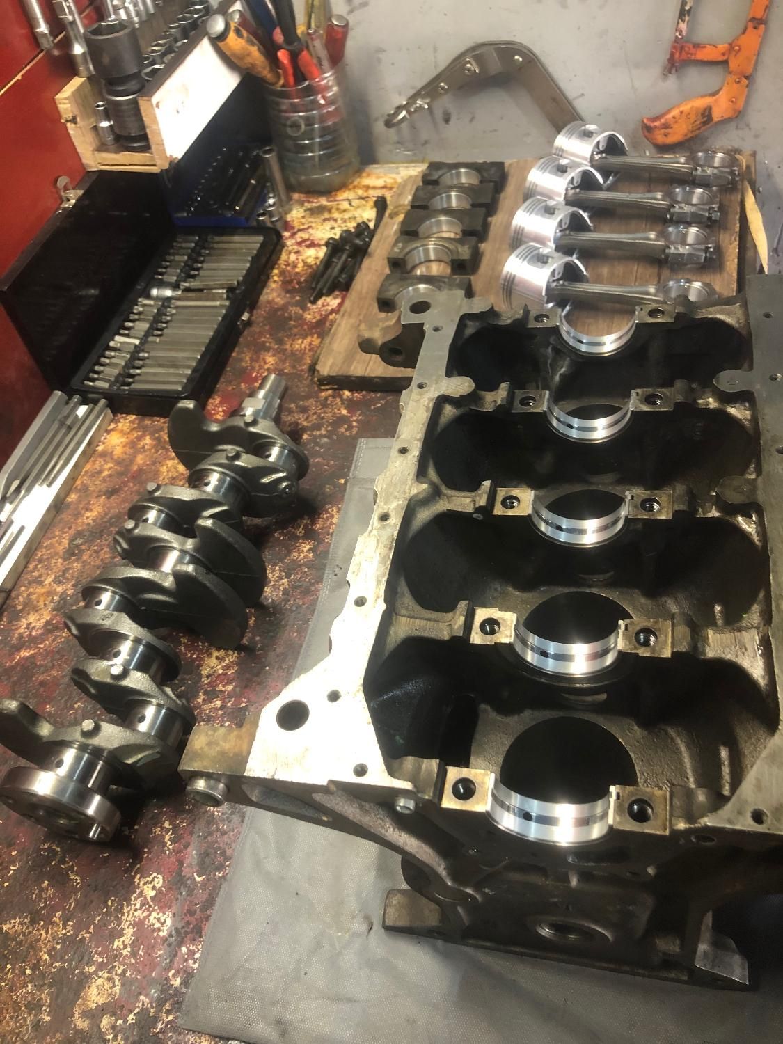 تعمیرگاه تخصصی شبانه روزی|خدمات موتور و ماشین|کاشان, کشاورز|دیوار