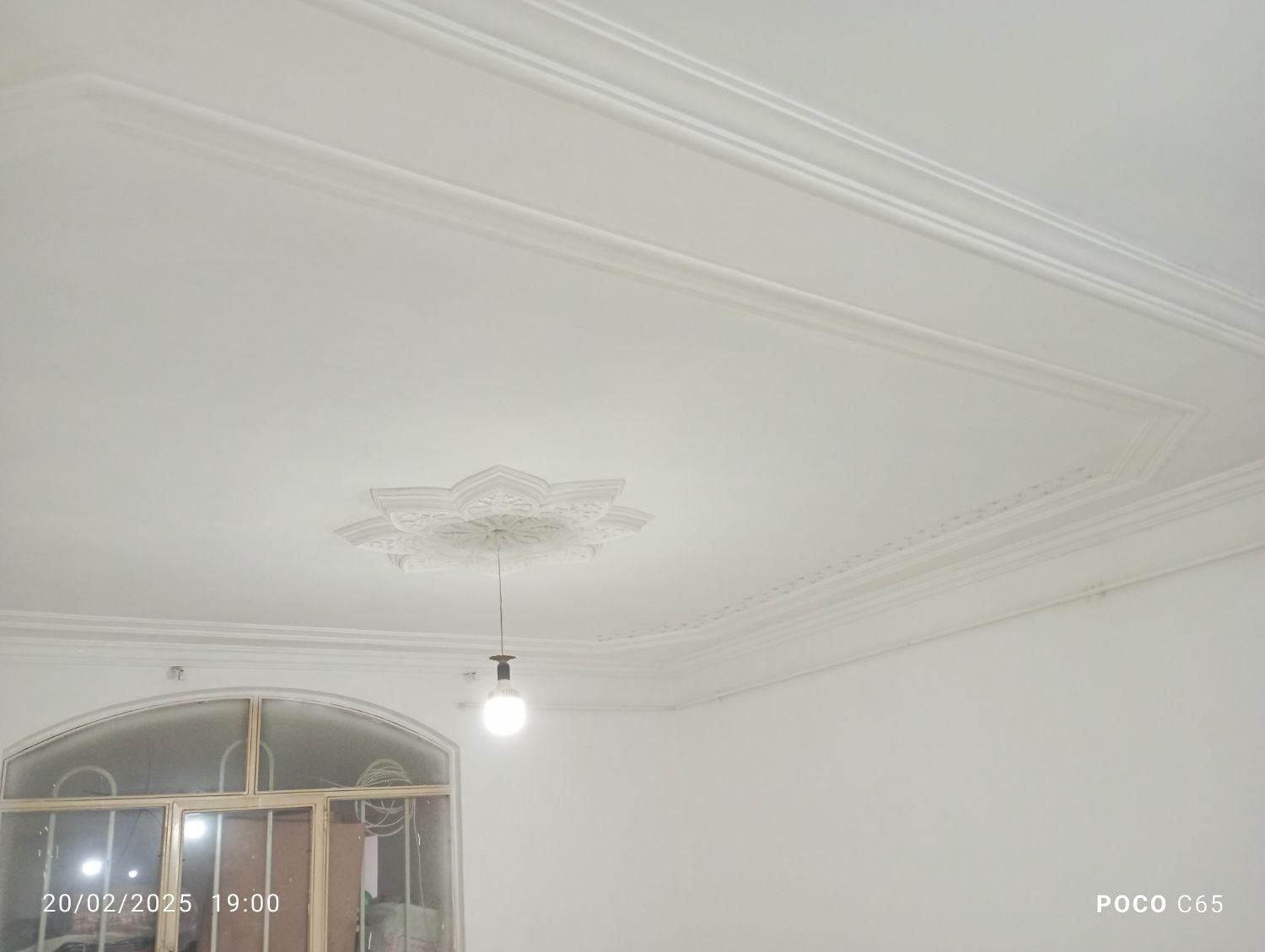 طرح کاغذ دیواری|خدمات پیشه و مهارت|چالدران, |دیوار