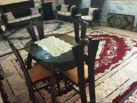 میز نهار خوری در حد نو|مبلمان خانگی و میز عسلی|ماهدشت, |دیوار