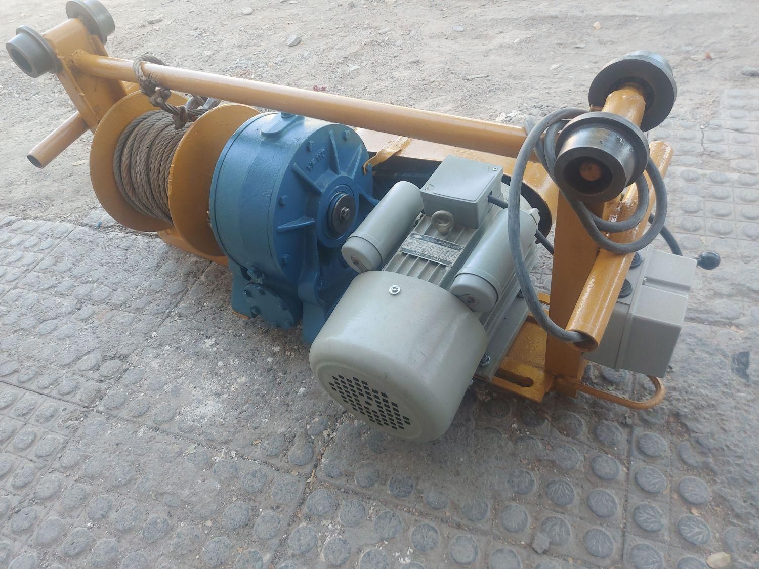 تعمیر کار تعمیر بالابر ساختمانی|خدمات پیشه و مهارت|مشهد, کوی سیدی|دیوار