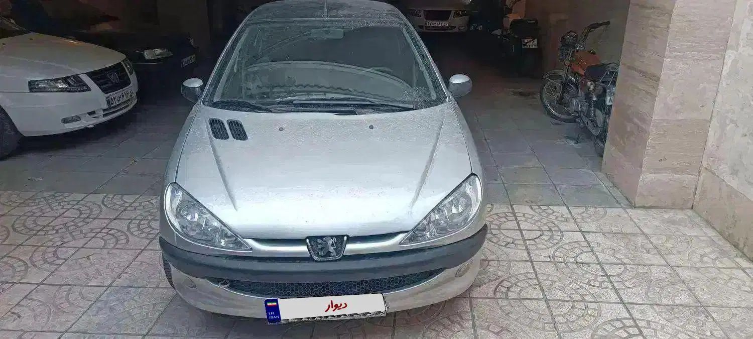 206 V8 سفارشی آریان موتور|خودرو سواری و وانت|تهران, خزانه|دیوار