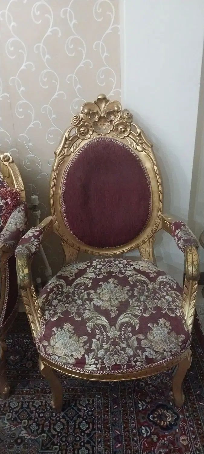 مبل استیل  بهمراه فرش|مبلمان خانگی و میز عسلی|تهران, صاحب الزمان|دیوار