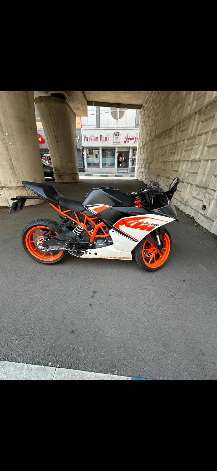 ktm rc 200 کی تی ام|موتورسیکلت|تهران, دانشگاه علم و صنعت|دیوار