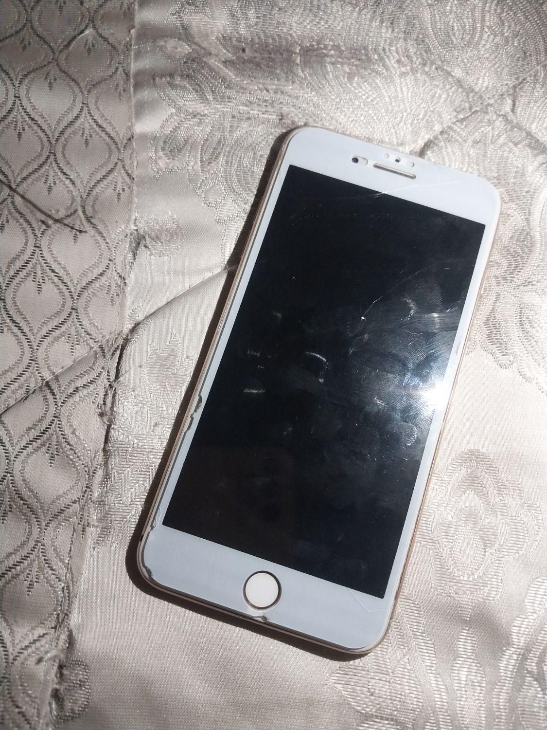 اپل iPhone 8 Plus با حافظهٔ ۶۴ گیگابایت|موبایل|شوش, |دیوار