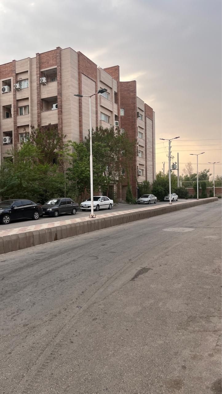 آپارتمان مجتمع مسکونی بوستان ۱۳۰ متر دو بالکنه|فروش آپارتمان|چمران, |دیوار