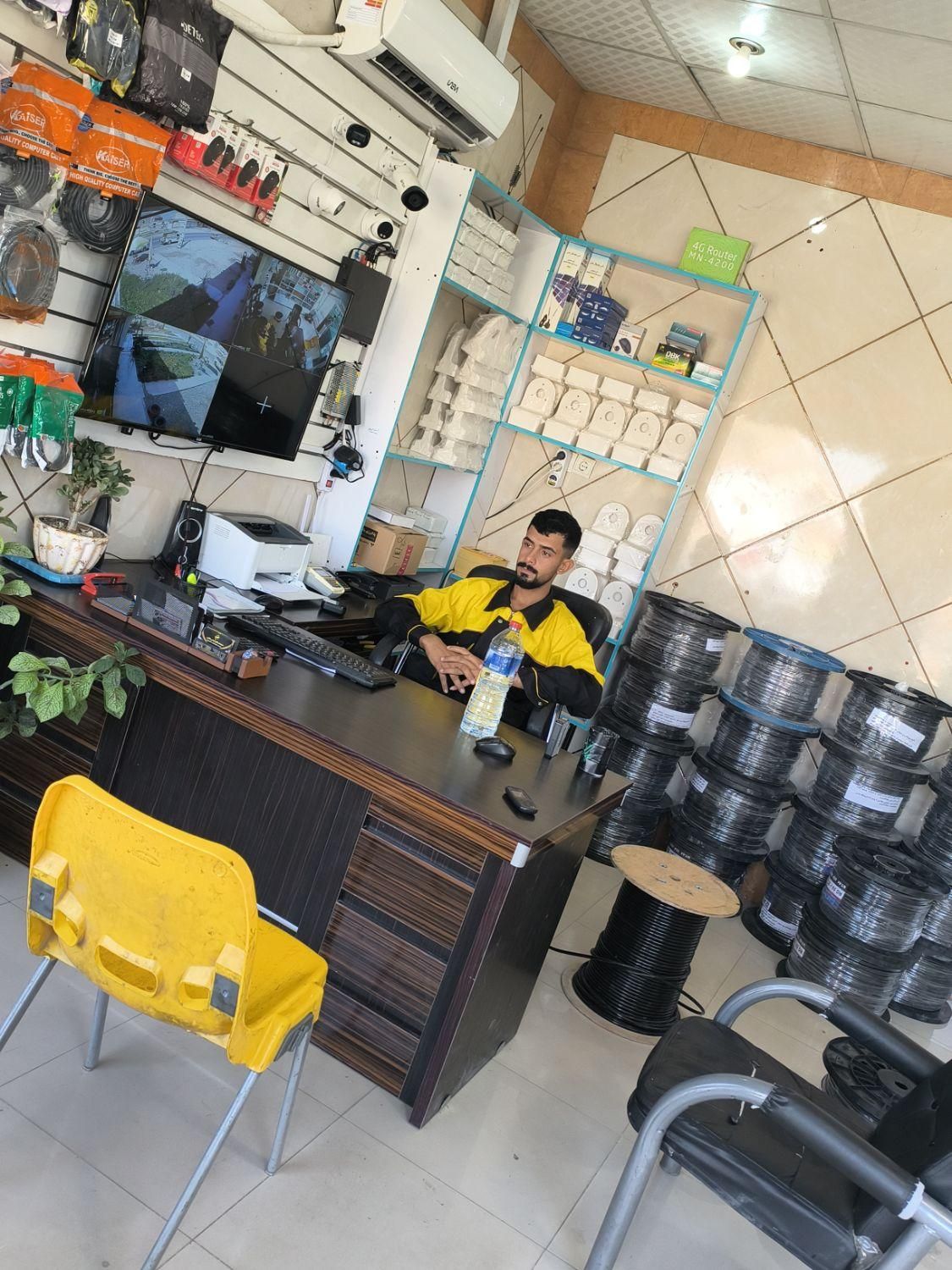 دوربین مداربسته و ایفون تصویری فروش نصب و تعمیر|دوربین مداربسته|اهواز, کیانشهر|دیوار