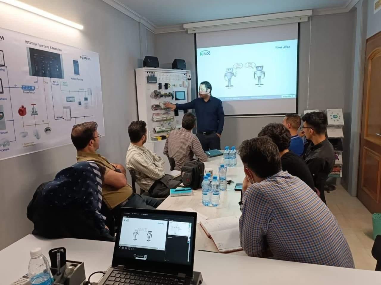 آموزش برق صنعتی،ساختمان،آسانسور،BMS،PLC|خدمات آموزشی|سبزوار, |دیوار