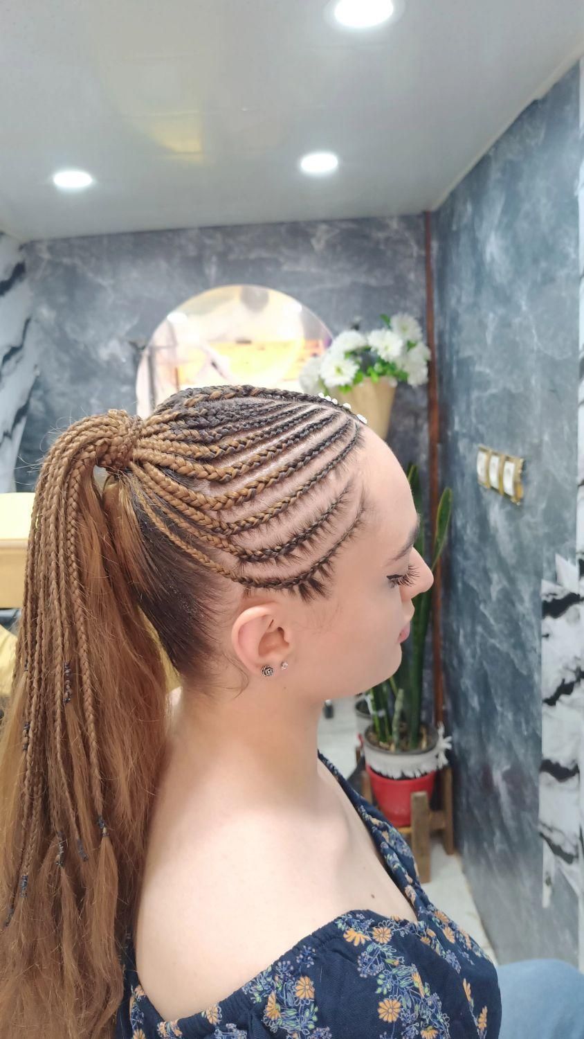 20درصد تخفیف خدمات بافتمو و شنیون|خدمات آرایشگری و زیبایی|کرج, جهان‌شهر|دیوار