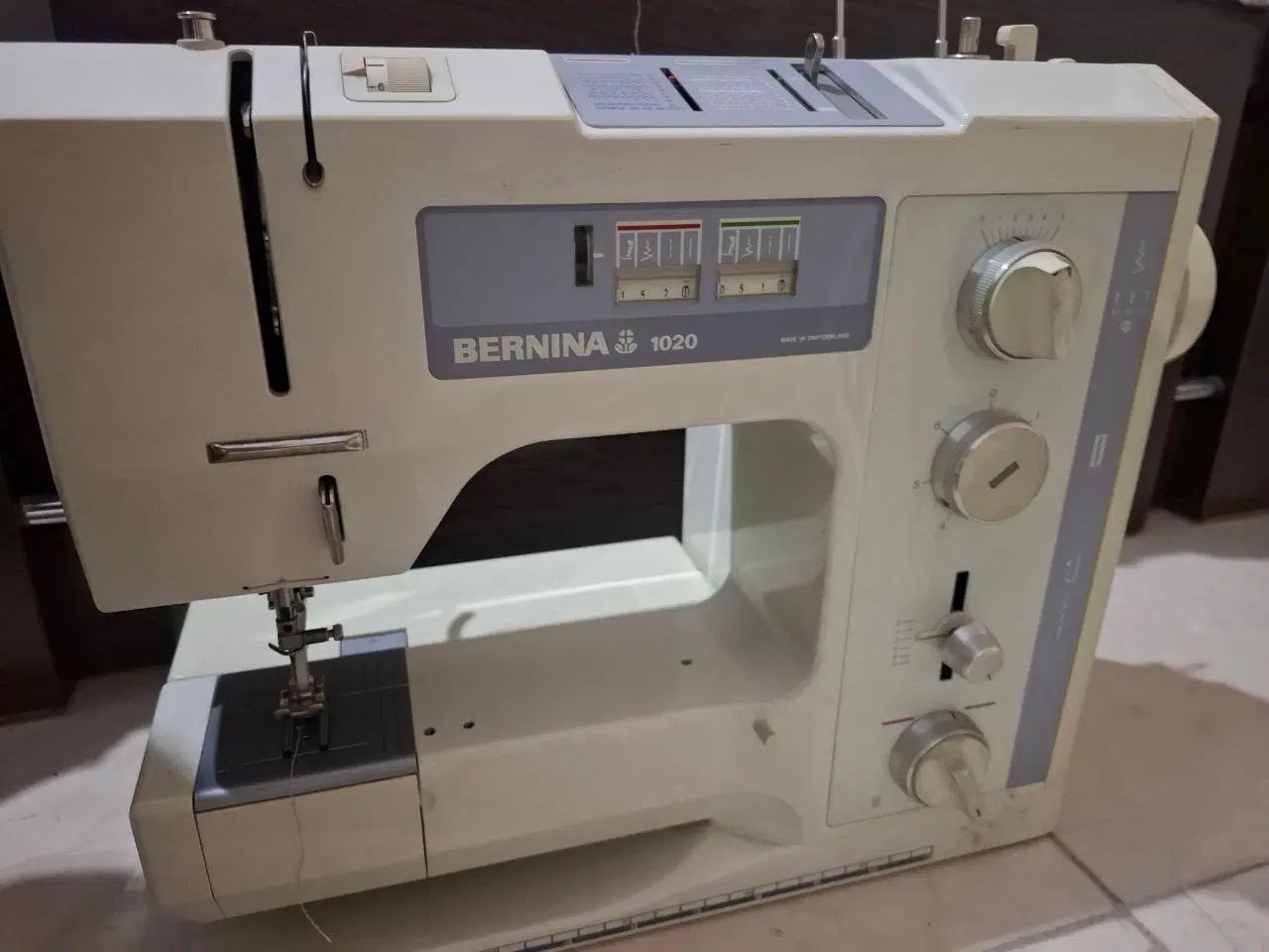 چرخ‌خیاطی Bernina 1020 سوئیس|چرخ خیاطی و ریسندگی|تهران, یوسف‌آباد|دیوار