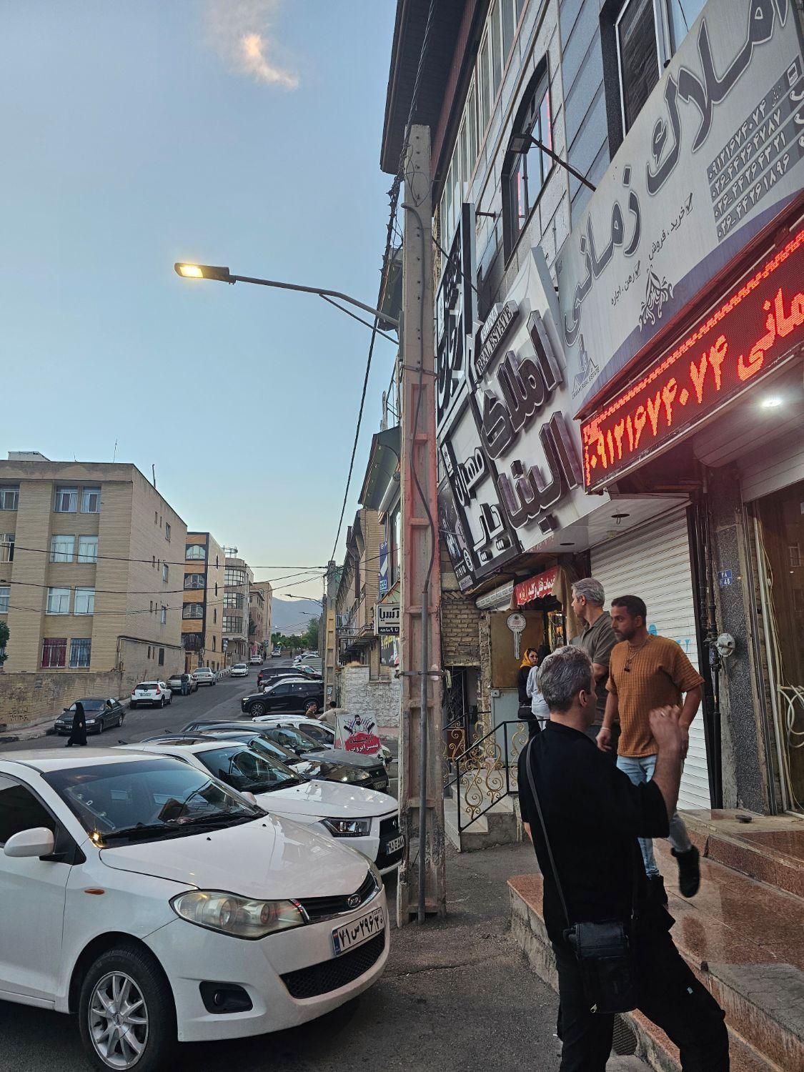 مغازه اداری|فروش دفتر کار، اتاق اداری، مطب|هشتگرد, فاز ۱ مهستان|دیوار