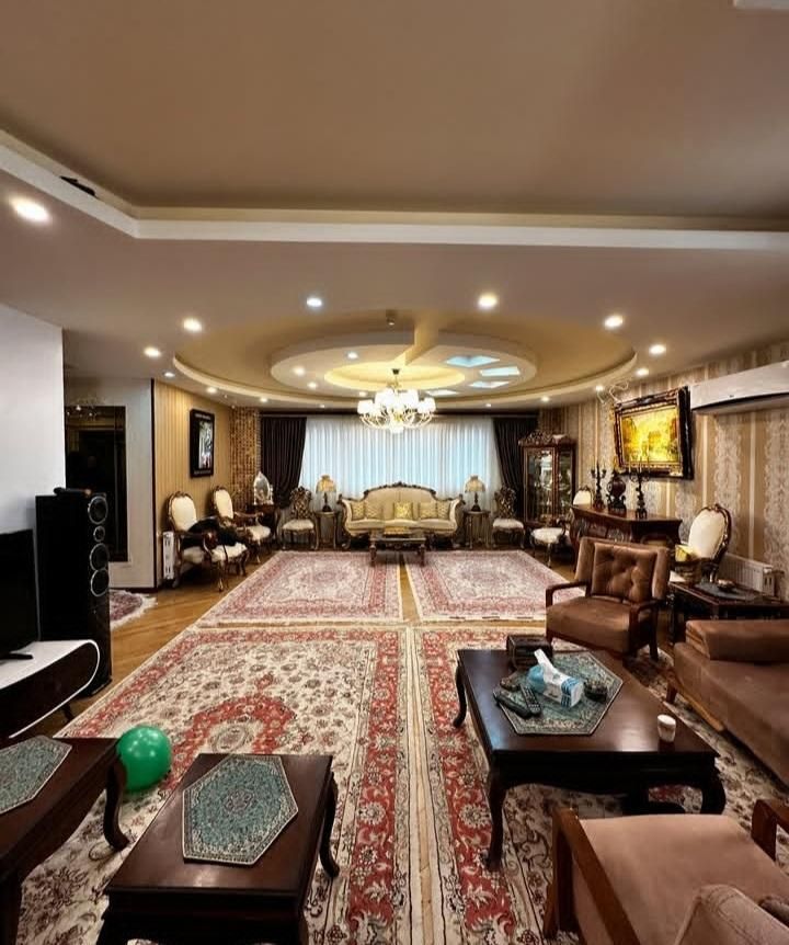 فروش آپارتمان ۱۳۰متری روبه نما ،نزدیک مترو|فروش آپارتمان|کهریزک, |دیوار