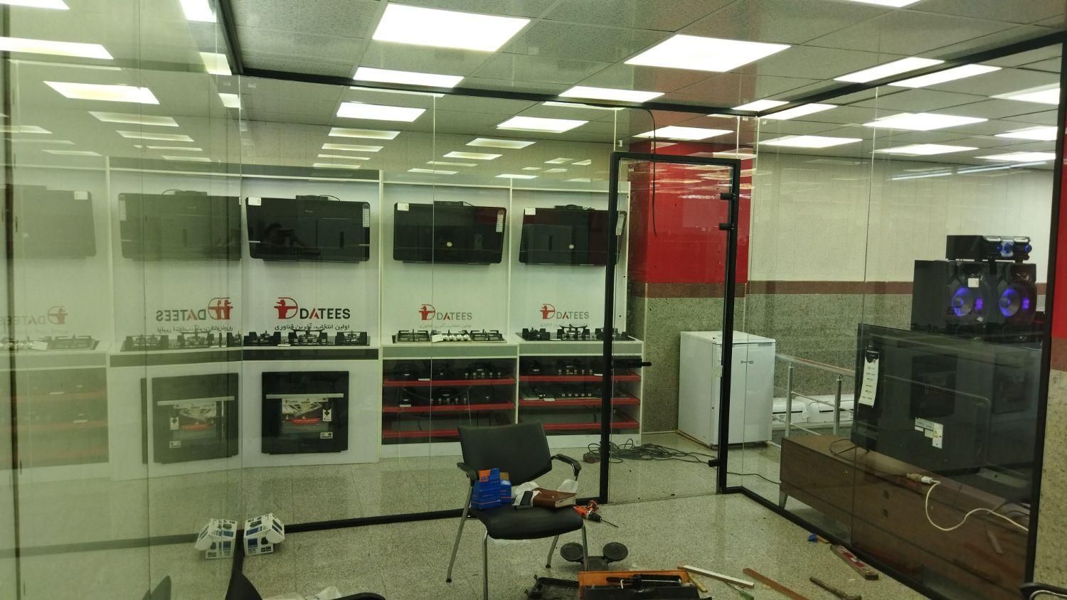 نصب تعمیر درب شیشه سکوریت و کرکره برقی جک پارکینگ|خدمات پیشه و مهارت|ارومیه, |دیوار