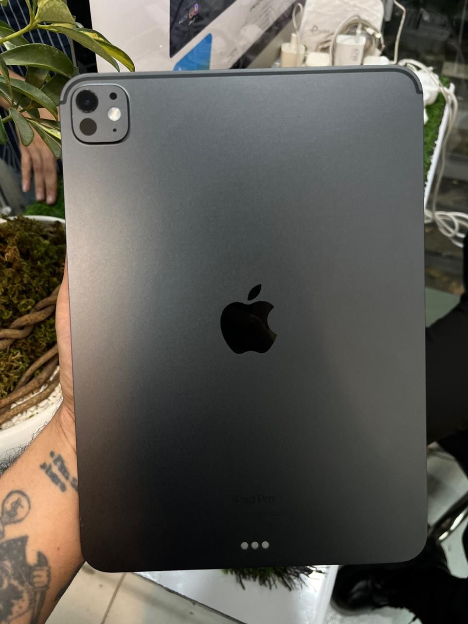 گیگ iPad Pro m4 512 غول قدرتمند اپل در حد نو|تبلت|کرج, کوی امامیه|دیوار