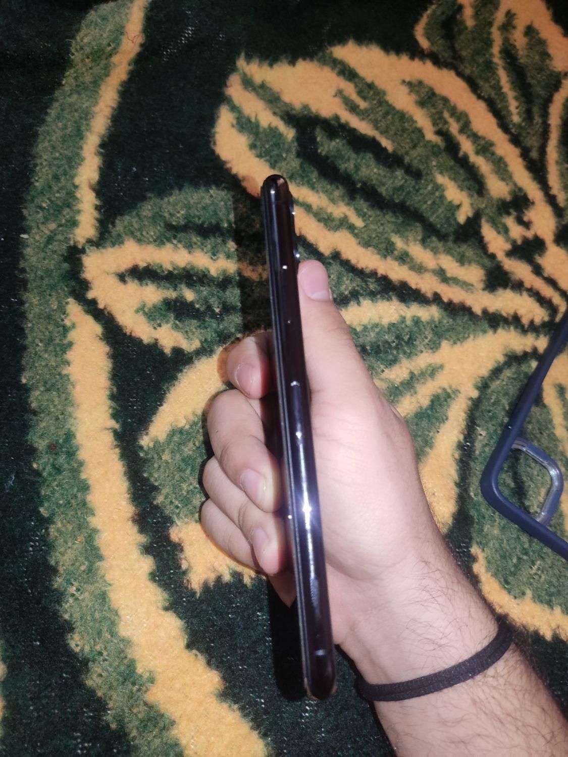 اپل iPhone 11 Pro Max با حافظهٔ ۲۵۶ گیگابایت|موبایل|نسیم‌شهر, |دیوار