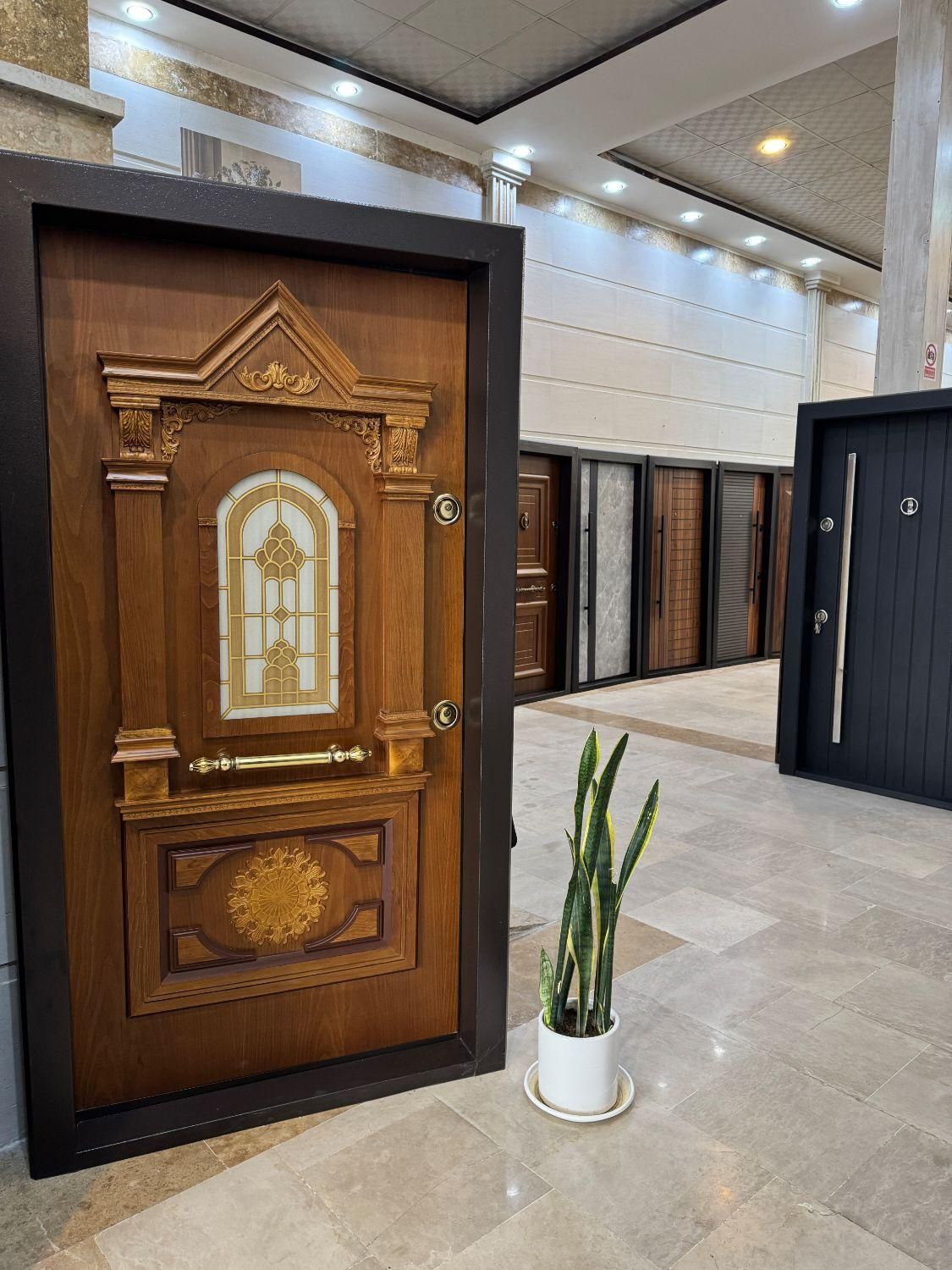 درب ضدسرقت تاوریژ سوپر راش در خواب داخل اتاق ورودی|مصالح و تجهیزات ساختمان|کرج, حصارک بالا|دیوار