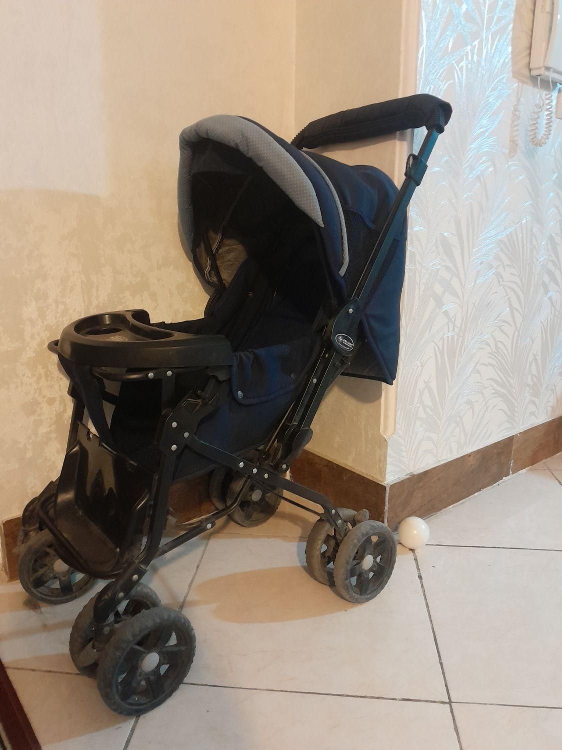 کالسکه تاشو|کالسکه و لوازم جانبی|محمدشهر, همایون ویلا|دیوار