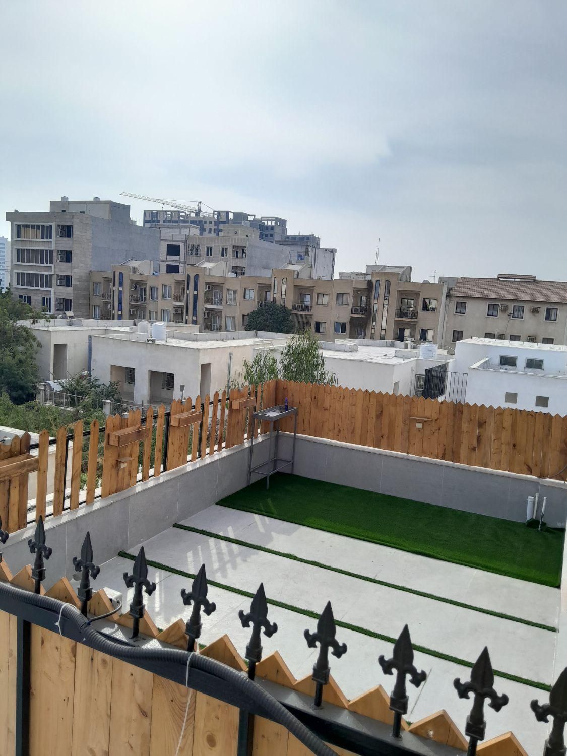 واحدنوسازروفگاردن سام وزال تمیزوبهداشتی|اجارهٔ کوتاه‌مدت آپارتمان و سوئیت|قشم, |دیوار