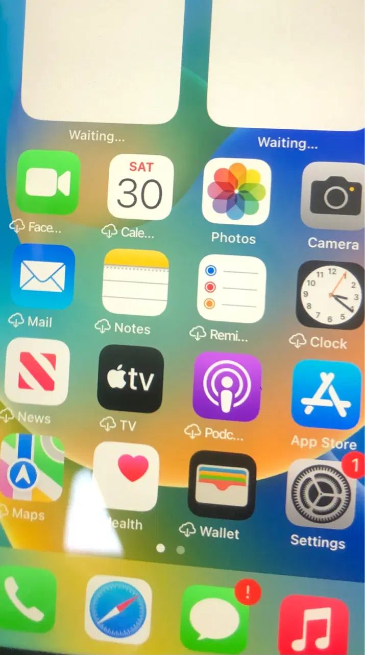 گوشی ایفون 8    64GB|موبایل|مشهد, هفت تیر (آب و برق)|دیوار