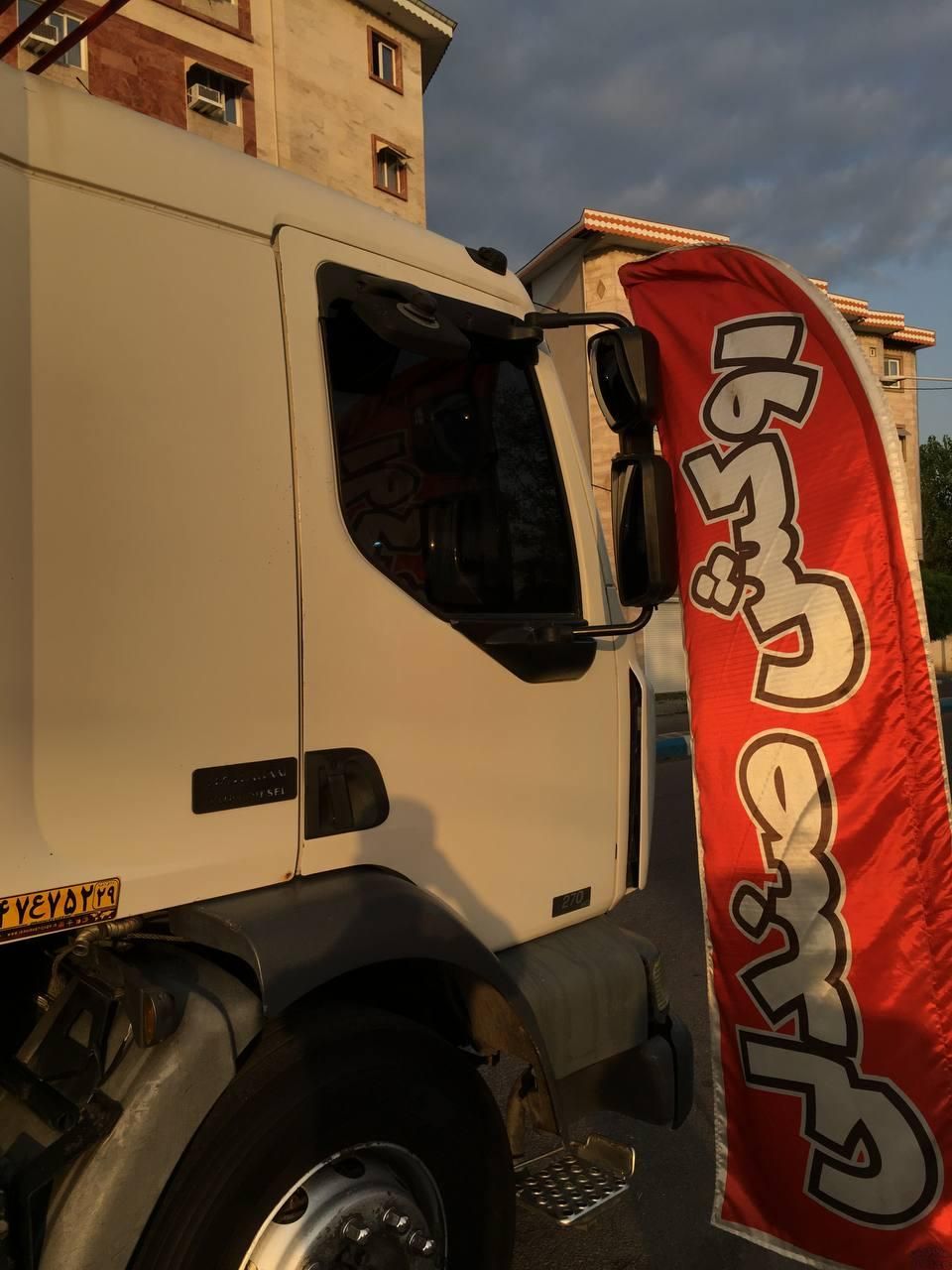 شیشه دودی ماشین فقط ۷۸۰،۰۰۰ و گارانتی یکساله|خدمات موتور و ماشین|رشت, توشیبا|دیوار