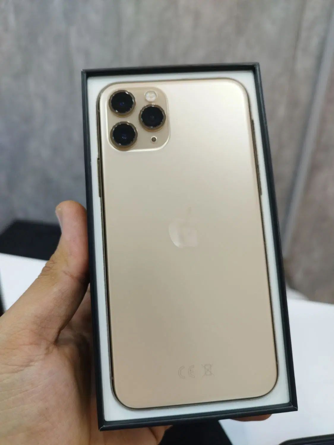 11pro طلا|موبایل|تهران, پونک|دیوار