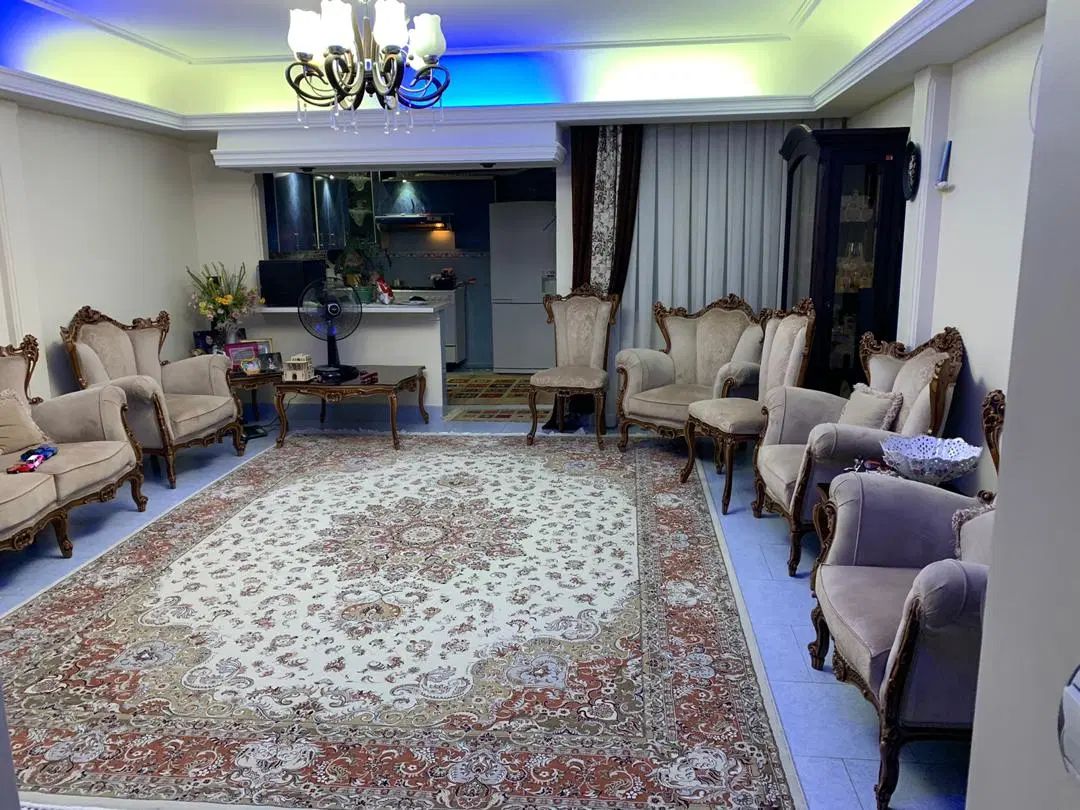 ۶۰ متر طبقه اول/ با پارکینگ/ اجاره دار کوچه نوری|فروش آپارتمان|تهران, ارامنه|دیوار