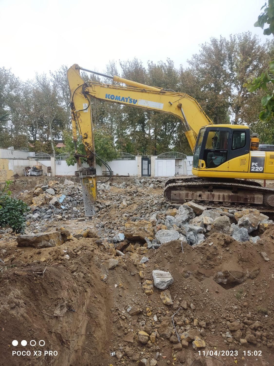 تخریب ساختمان گودبرداری تخریب بتن پیکور و کمپرسور|خدمات پیشه و مهارت|فردیس, شهرک سپاه|دیوار