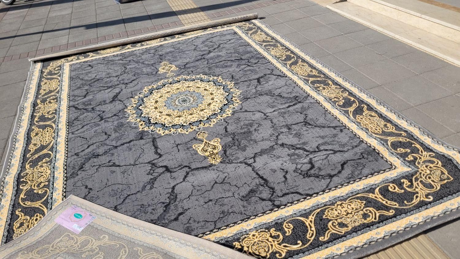 فرش اقتصادی جدید|فرش|گلبهار, شهر جدید گلبهار|دیوار