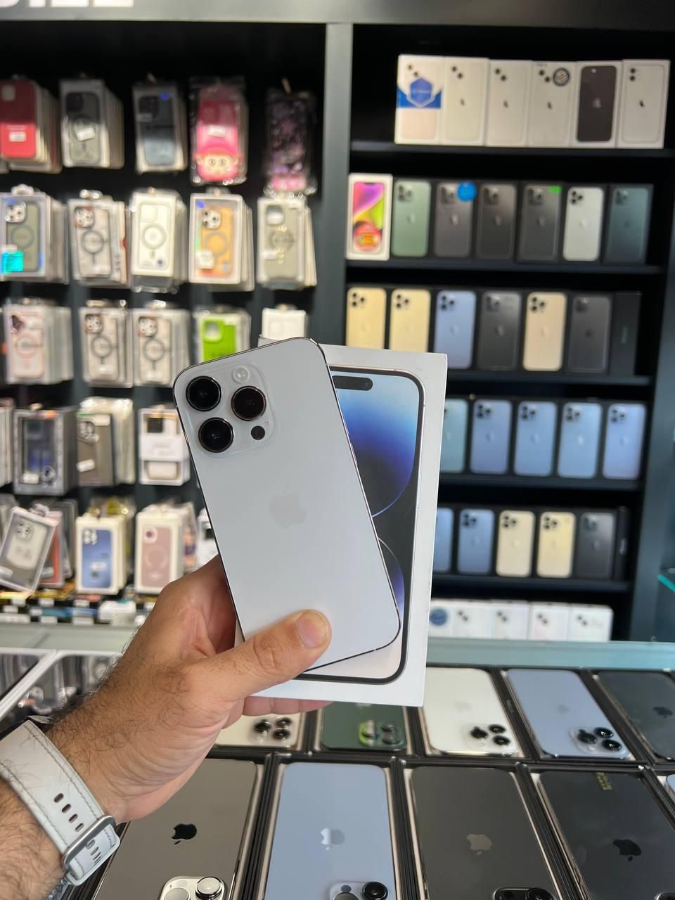 اپل iphone 14 pro با حافظهٔ ۲۵۶ گیگابایت|موبایل|رشت, بازار|دیوار