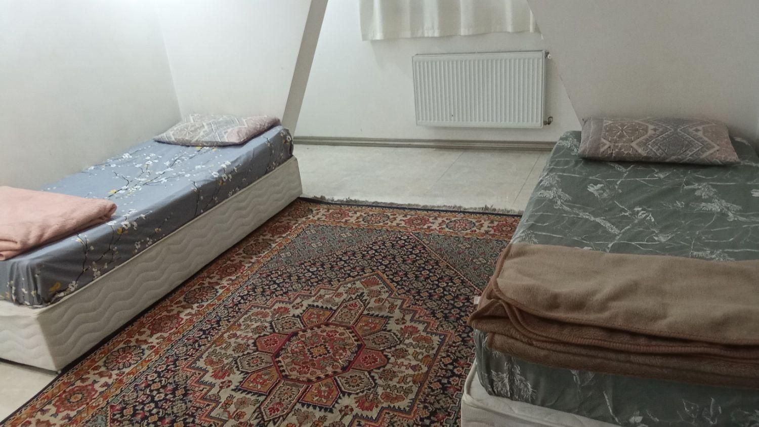 منزل مبله در خیابان جهاد ۳|اجارهٔ کوتاه‌مدت آپارتمان و سوئیت|کرمان, |دیوار