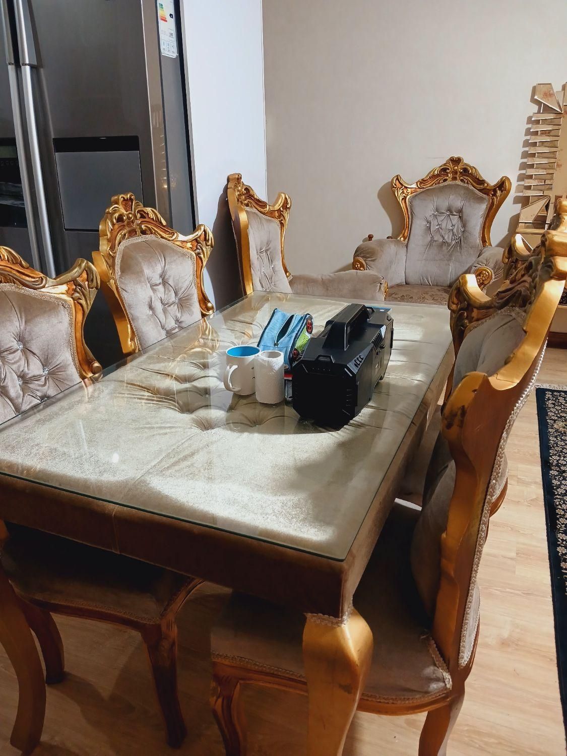 مبل۷نفره میز غذاخوری ۴ نفره همه۲ تومن فوری|مبلمان خانگی و میز عسلی|رودهن, |دیوار
