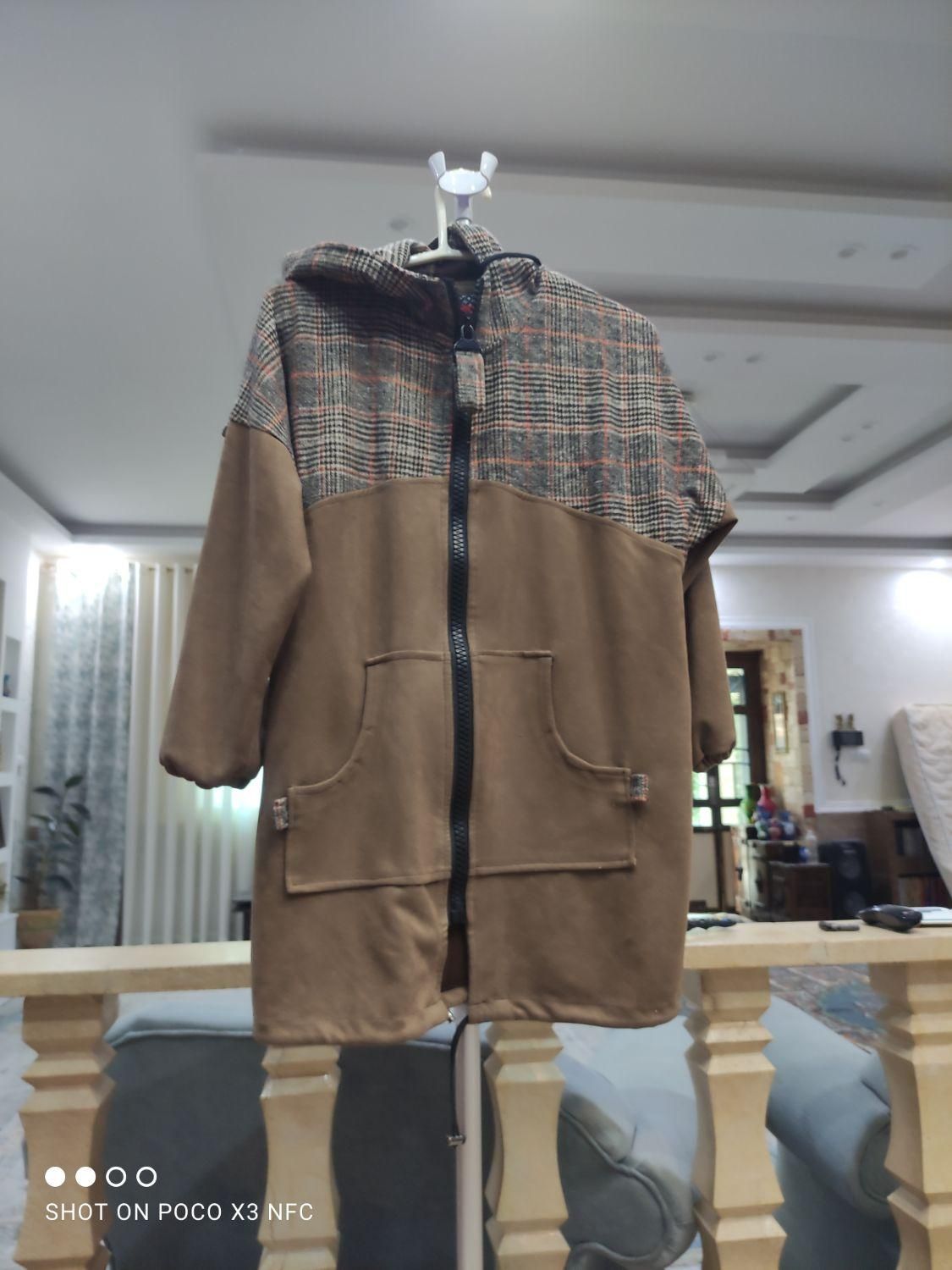 مانتو|لباس|لامرد, |دیوار