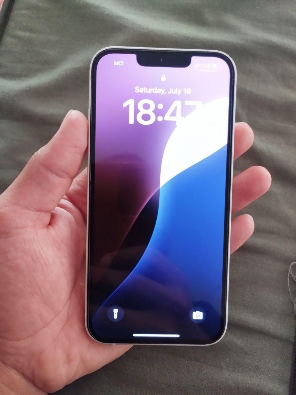 اپل iPhone 13 با حافظهٔ ۱۲۸ گیگابایت|موبایل|کرمانشاه, |دیوار