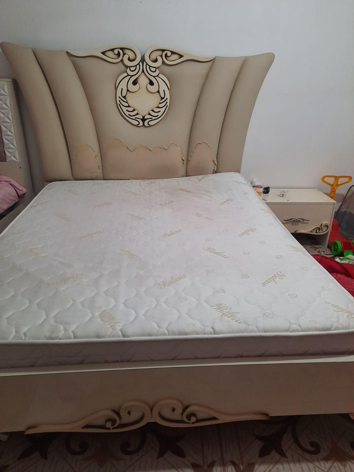 تخت خواب و تشک|تخت و سرویس خواب|برازجان, |دیوار