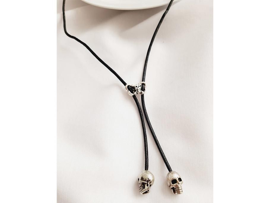 گردنبند بند چرمی آویزدار اسکلت نقره ای|بدلیجات|سنندج, |دیوار