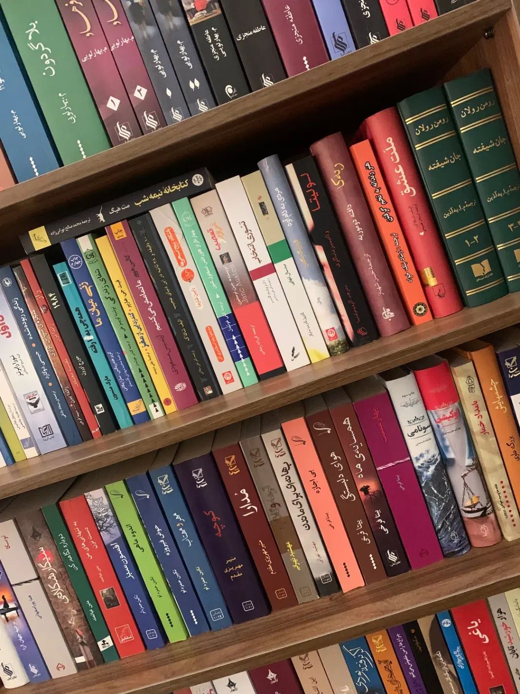 فروش ۱۸۰ عنوان کتاب (با بیش از ۵۰ درصد تخفیف)|کتاب و مجله ادبی|سنندج, |دیوار