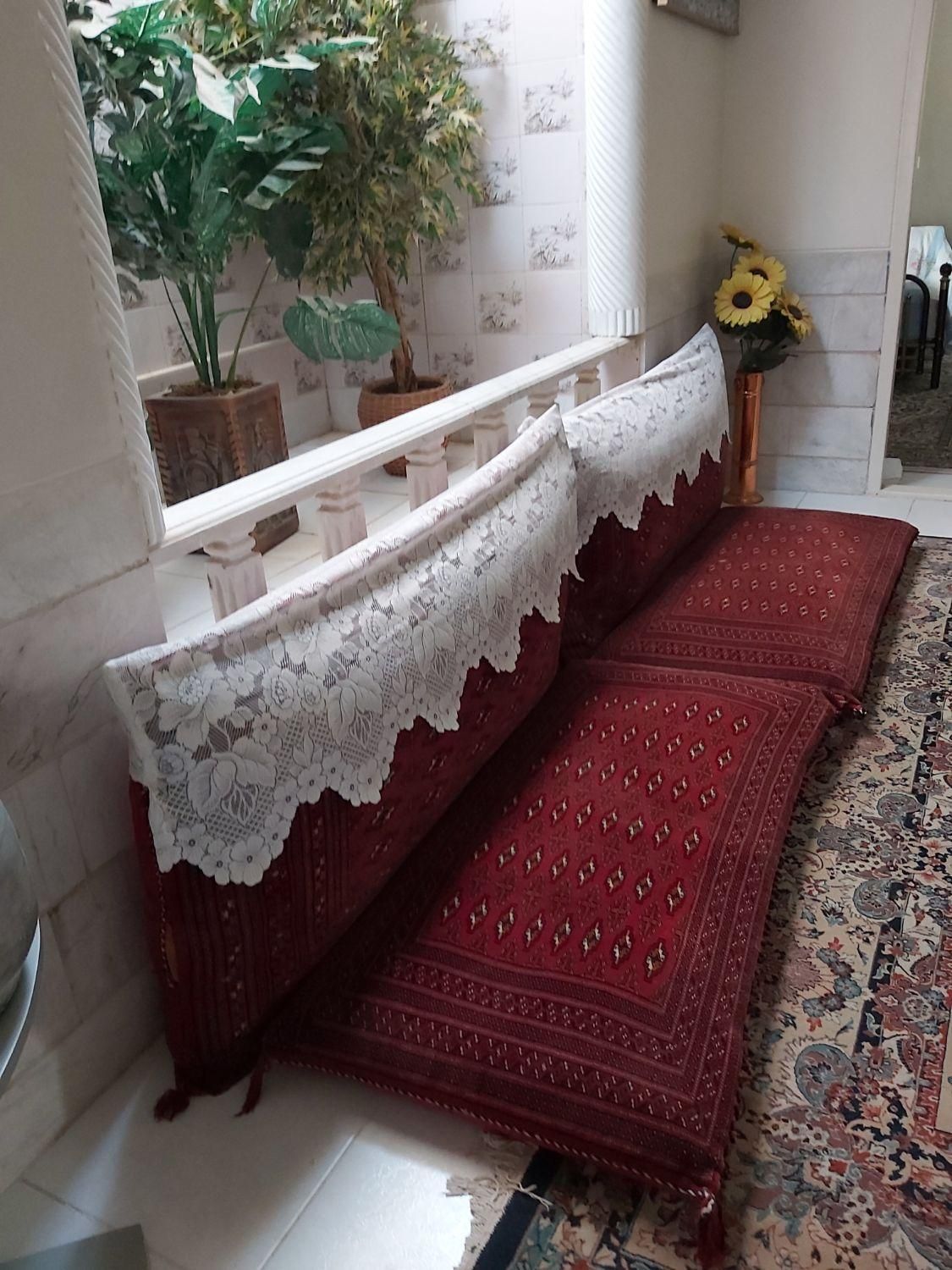 پشتی دستباف|پشتی|یزد, |دیوار