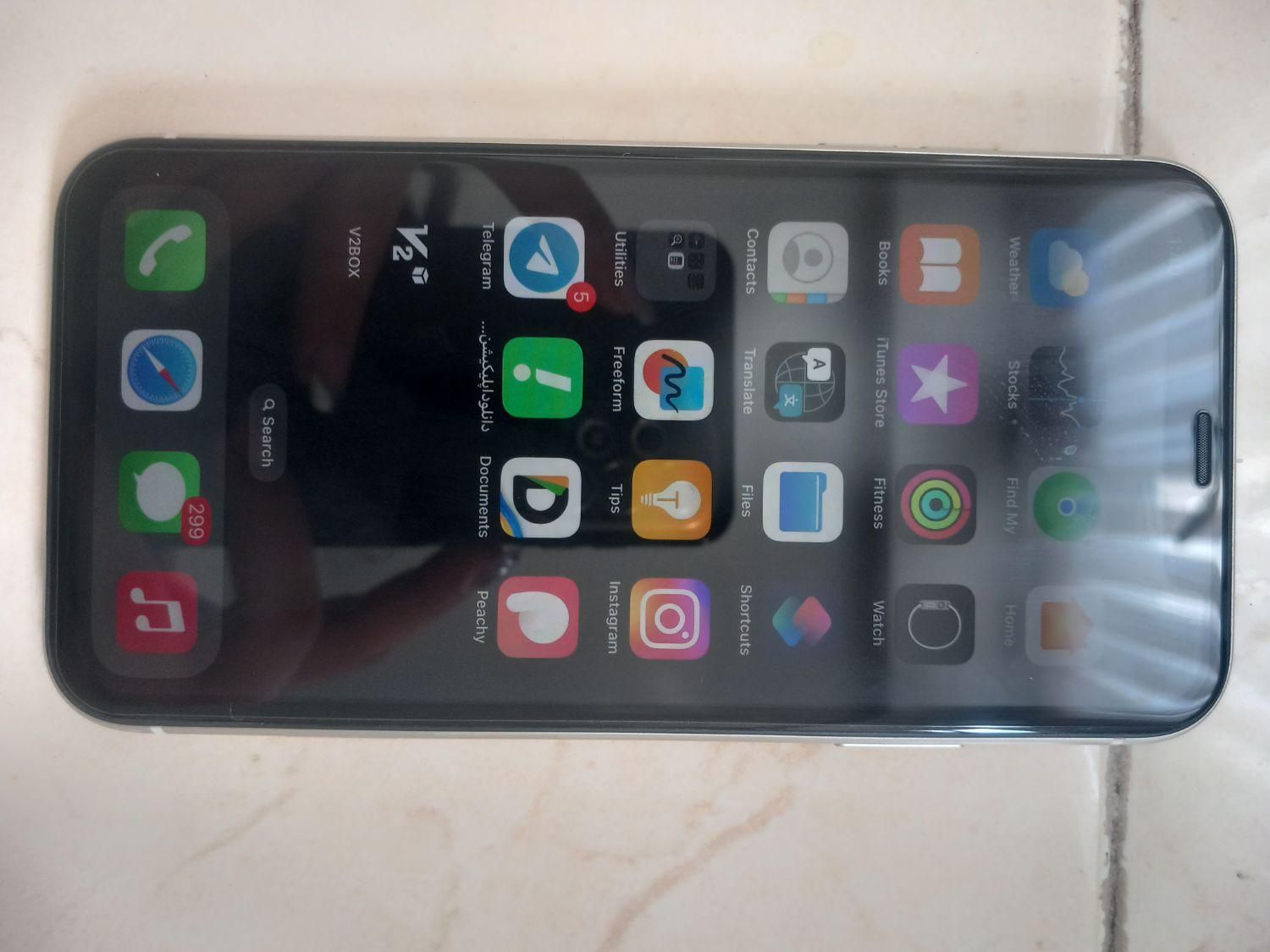 اپل iPhone 11 با حافظهٔ ۱۲۸ گیگابایت|موبایل|رباط‌کریم, |دیوار