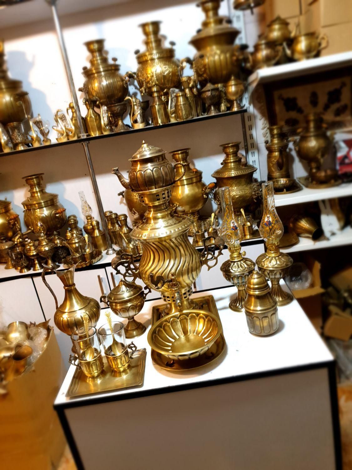 hews سماور گازی برنجی مسی برقی ذغالی زغالی6|سماور، چایساز، قهوهساز|اصفهان, دستگرده|دیوار