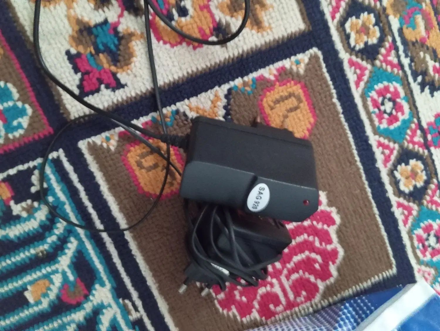 شارژر فابریک سوزنی قدیمی نوکیا آداپتور ۱۰W|لوازم جانبی موبایل و تبلت|تهران, جوادیه|دیوار