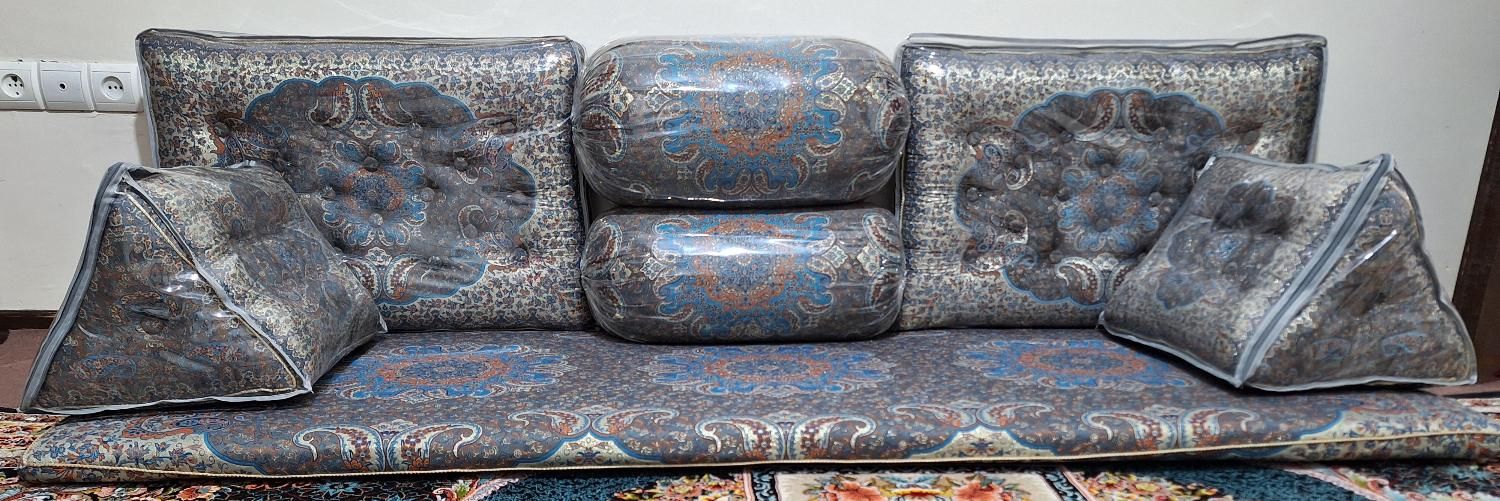 شاه‌نشین|مبلمان خانگی و میز عسلی|رودهن, |دیوار