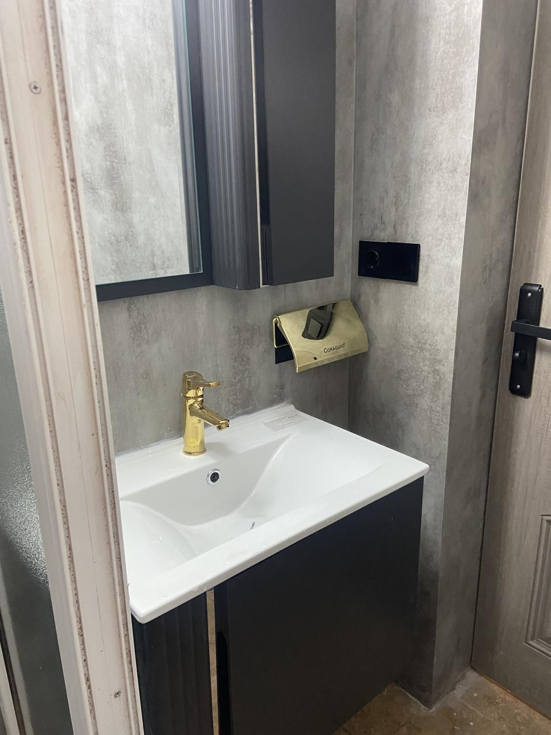 ویلای دربست شیک|اجارهٔ کوتاه‌مدت آپارتمان و سوئیت|مشهد, هفت تیر (حافظ)|دیوار