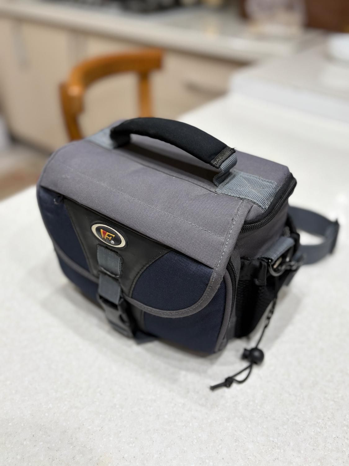 دوربین عکس و فیلمبرداری . هندیکم . دوربین ژاپنی|دوربین عکاسی و فیلمبرداری|شیراز, فرگاز|دیوار