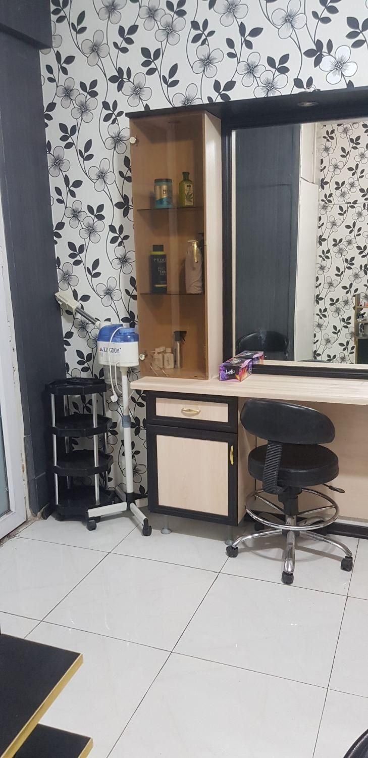 دکور ارایشگاه|آرایشگاه و سالن‌های زیبایی|تهران, یوسف‌آباد|دیوار