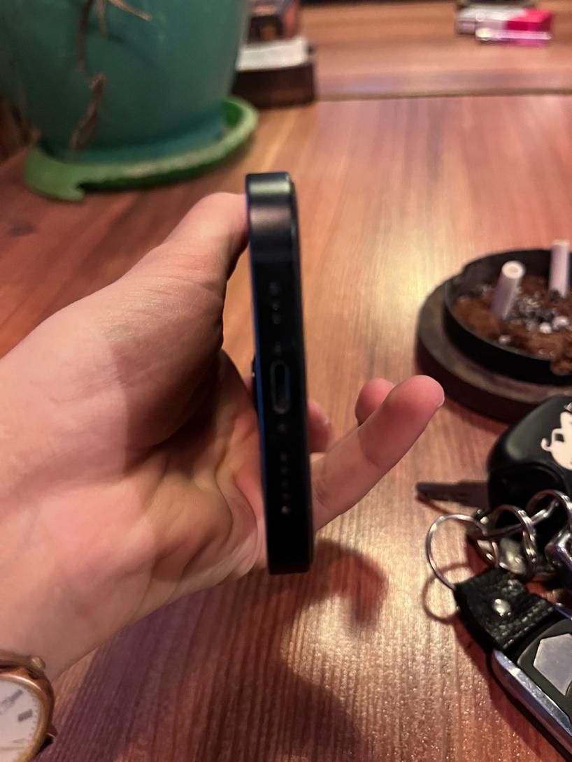 اپل iPhone 13 با حافظهٔ ۱۲۸ گیگابایت|موبایل|تهران, نیکنام|دیوار