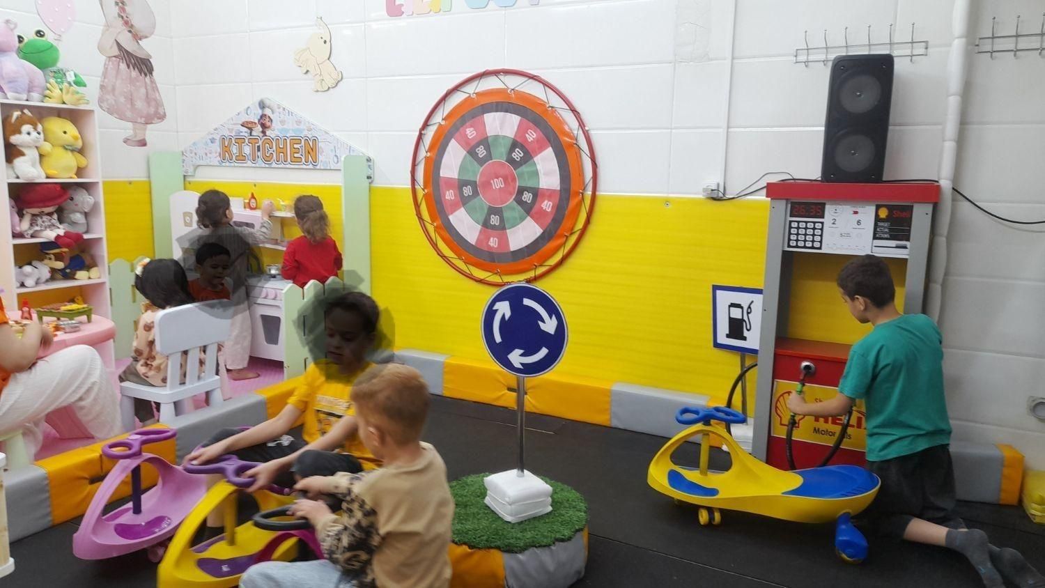 شهربازی لی لی پوت( خانه بازی)|خدمات پذیرایی، مراسم|قروه, |دیوار