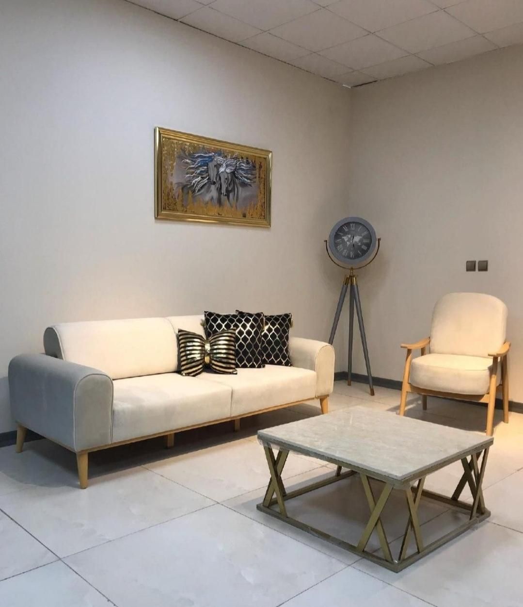 تعویض مبل دست دوم و نو (مستقیم از تولیدی)|مبلمان خانگی و میز عسلی|مشکین‌دشت, |دیوار