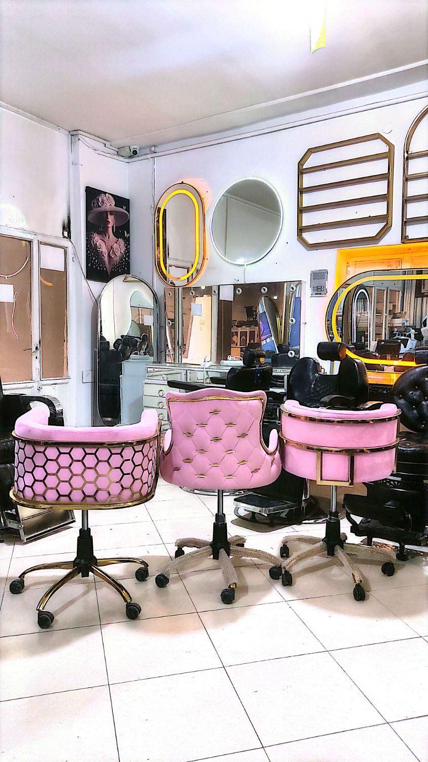 تخت مژه،تابوره و استادکار،صندلی کوپ|آرایشگاه و سالن‌های زیبایی|زاهدان, |دیوار