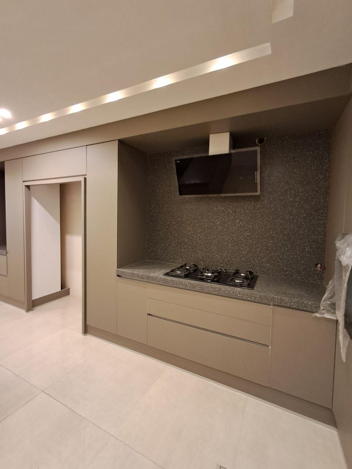 اجاره 360 متر طبقه چهارم ۴ خواب ۳پارکینگ مشتاق دوم|اجارهٔ آپارتمان|اصفهان, پارک سلمان فارسی|دیوار