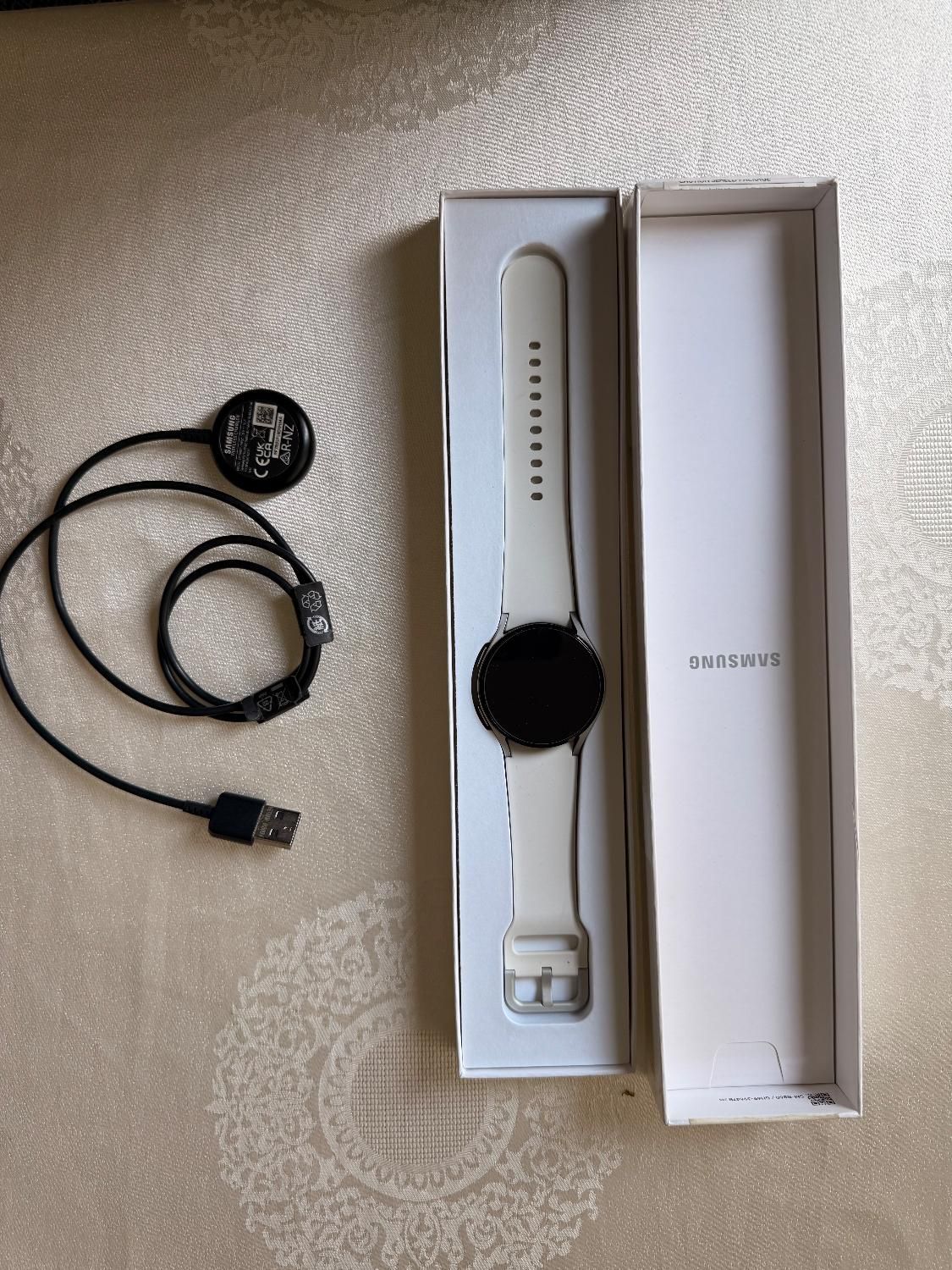Galaxy watch 4 vietnam 40 mm|لوازم جانبی موبایل و تبلت|تهران, جنت‌آباد جنوبی|دیوار